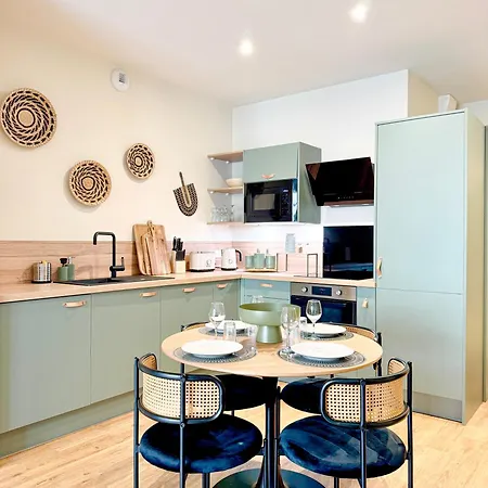 Break Chic Cosy Wifi Hyper Centre Apartment *
